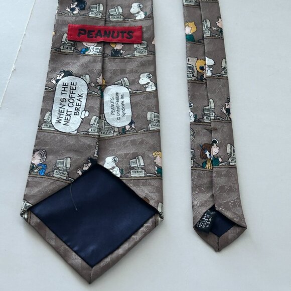 Peanuts Mens Silk Neck Tie Office Coffee Break Brown USA Snoopy Gang Characters - Picture 8 of 14